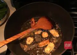 Illustration of how to make egg yolk tofu 4