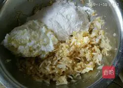 Illustration of how to make fried radish balls 4