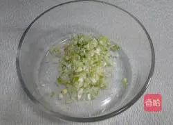 Illustration of how to make fried green radish balls 5