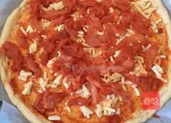 Illustration of how to make Hawaiian pizza 2