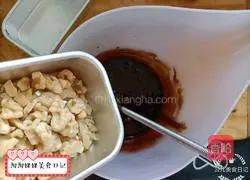 Chocolate Brownie Cake Recipe Illustration 10