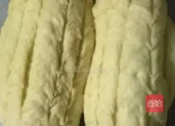 Traditional steam baking method of French bread - illustration of how to make milk hash 6