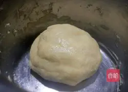 Illustration of making homemade pineapple cake 16