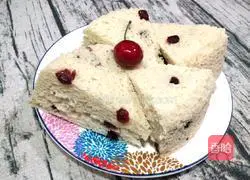 Cranberry Hair Cake Recipe Illustration 10