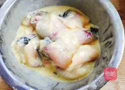 Illustration of how to make spicy fish in dry pot 8