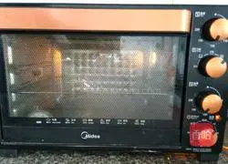 Illustration of how to make water-free and oil-free honey cake 12