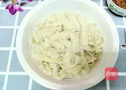 Illustration of how to make noodles 22