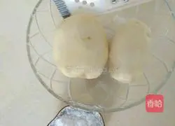 Illustration of how to make golden potato shredded cake 1