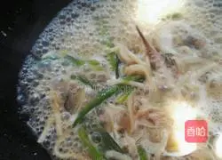 Seafood braised noodles illustration 7