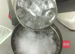 Illustration of how to make geoduck sashimi 4