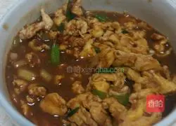 Illustration of Northeast Egg Braised Noodles 5