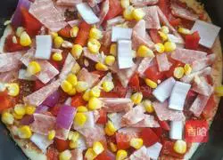 Illustration of how to make bacon pizza 4