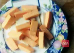 Illustration of how to make sweet potato pearl meatballs 3