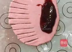 Caterpillar Jam Bread Recipe Illustration 7 