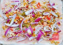 Illustration of how to make bacon pizza 7