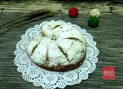 Illustration of how to make whole wheat brown sugar and red dates European buns 15