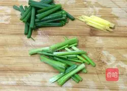 Illustration of how to make stir-fried crabs with onion and ginger 4