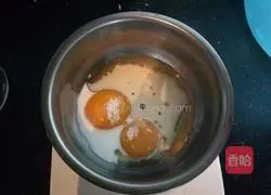 Strawberry Cake Roll Recipe Illustration 1