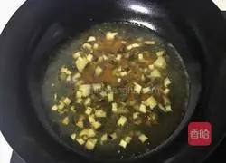 Illustration of how to make shrimp skin vegetable tofu soup 5