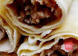 Illustration of how to make Baiye Qianzhang Meat Rolls 5