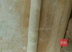 Illustration of how to make steamed buns with pork and vegetables 13