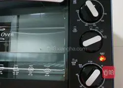 Raisin Cake (6-inch) Recipe Illustration 13