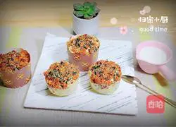 Illustration of how to make meat floss and seaweed muffin cake 18