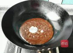 Illustration of how to make shredded pork with Beijing sauce 8