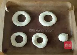 Illustration of how to make bagels 9