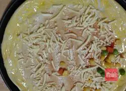 Illustration of how to make shrimp and ham pizza 8