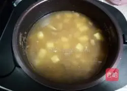 Illustration of Beef Braised Rice 12