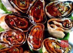 Illustration of how to make seaweed tofu rolls 15