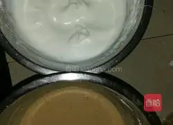 Illustration of how to make rice cooker chocolate cake 5