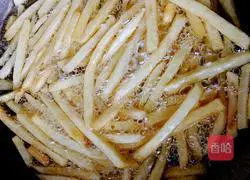 Illustration of how to make frozen French fries 5