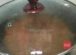 Illustration of how to make pizza sauce 9