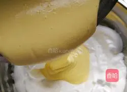 Illustration of how to make raisin cupcakes 11