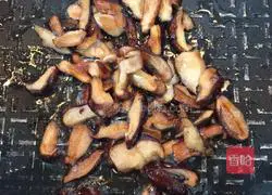 Illustration of how to make mixed rice 2