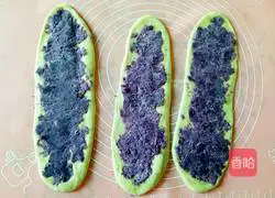 Illustration of how to make purple sweet potato toast 6
