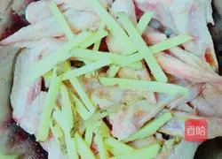 Illustration of how to make spicy chicken wing tips 1