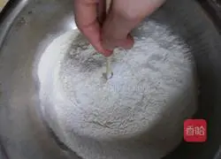 Illustration of how to make chive rolls 2