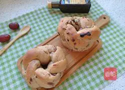 Illustration of how to make raisin wreath bread (one fermentation) 1