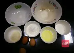 Illustration of how to make chiffon cake 1