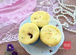 Illustration of how to make a five-minute microwave cake 7