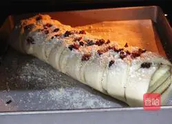 Illustration of how to make cake sandwich bread 15