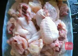 Illustration of how to make braised chicken nuggets 1