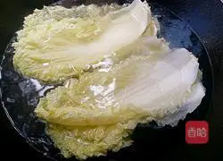 Illustration of how to make garlic vermicelli and baby cabbage 8