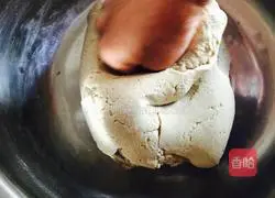 Illustration of how to make oatmeal noodles 2