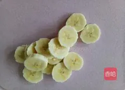 Mango Banana Illustration of making toast pizza 2