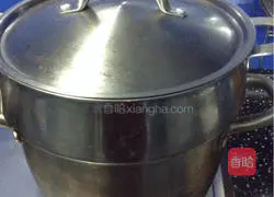 Illustration of how to make eight-treasure rice 9