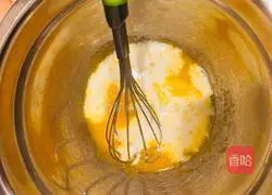 Three-color chiffon cake recipe 4